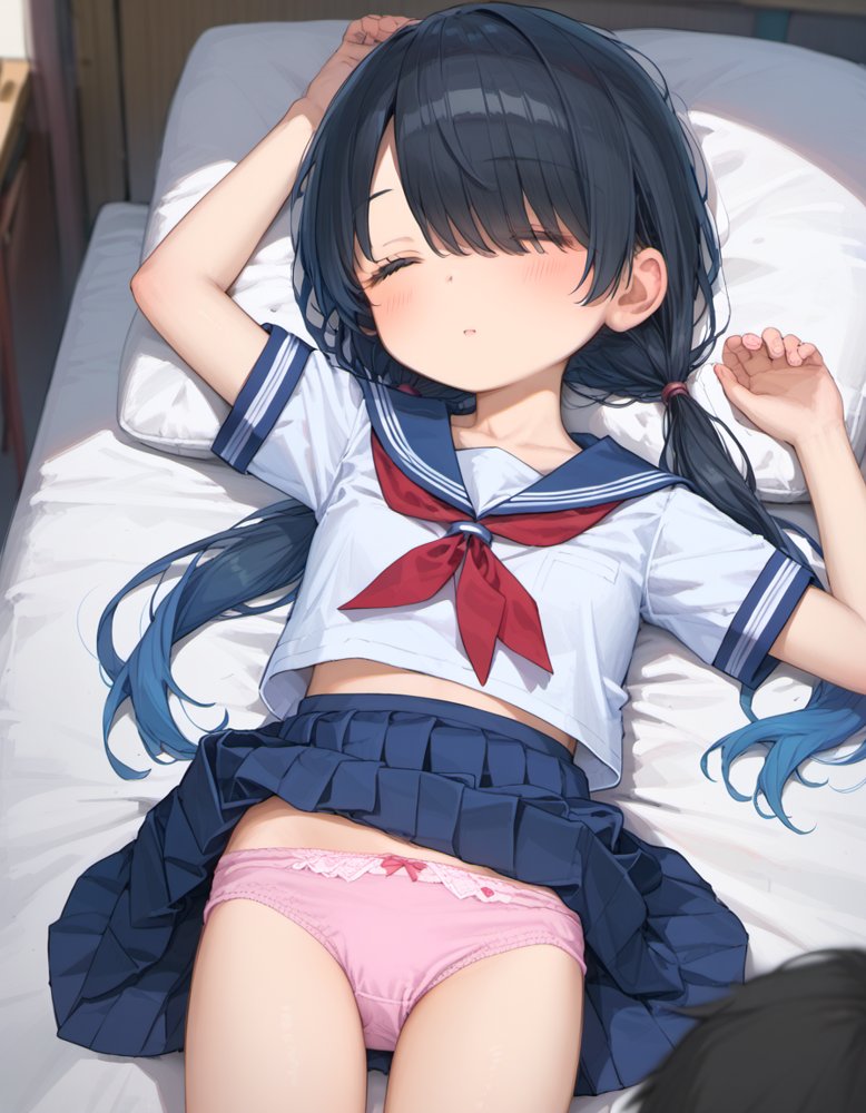 寝ている妹の口があいていたのでちんぽをツッコんでみた